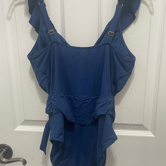 Bleu Rod Beattie one piece, bathing suit, navy blue size 10 like new - Picture 12 of 14